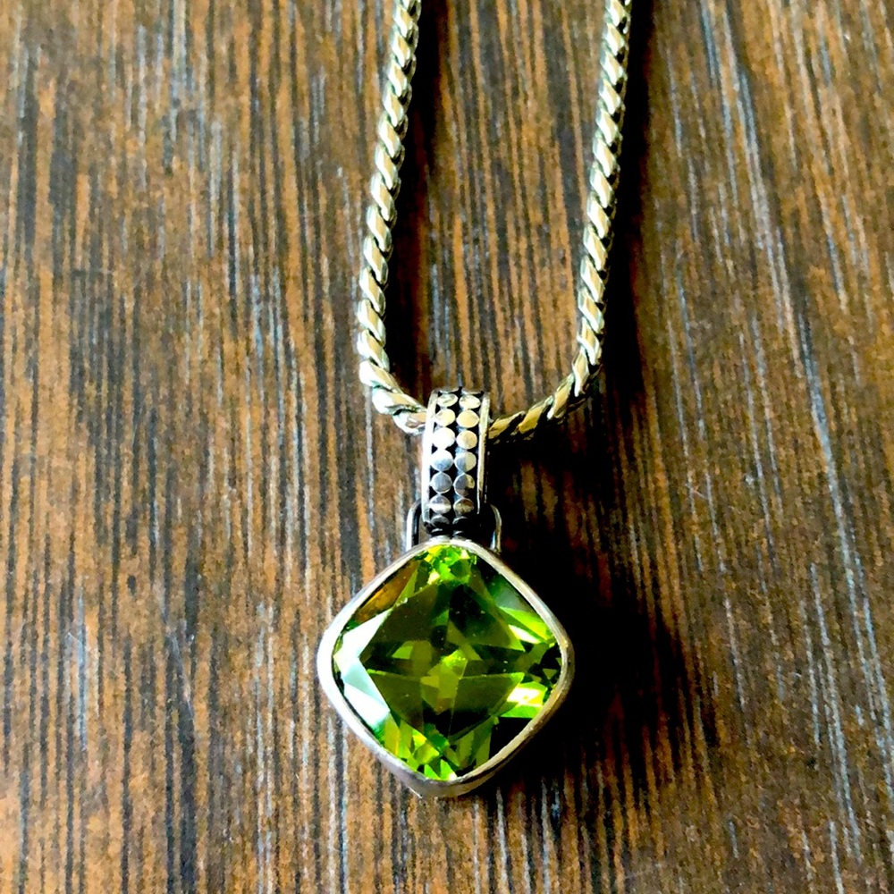 Green peridot silver necklace
